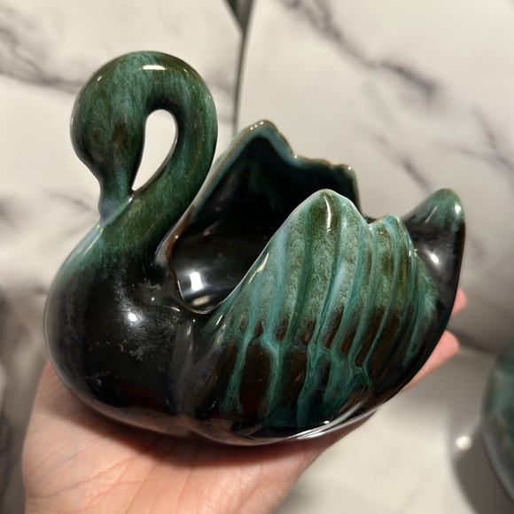 Blue Mountain pottery swan bowl candy dish. Triple tree stamp - Picture 10 of 12